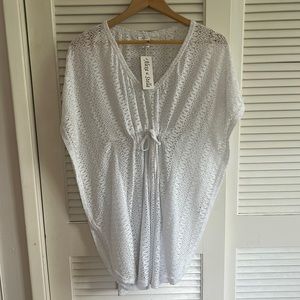 NWT Alexa & Stella Cover Up